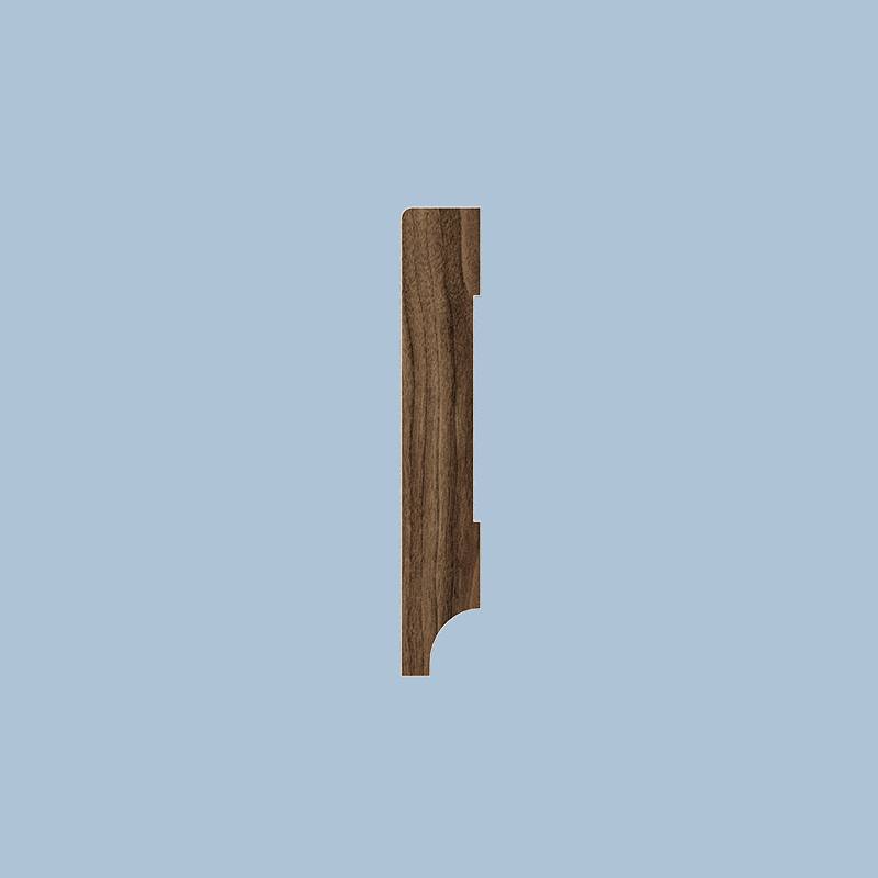 Gladde Plint Meranti - 18 x 140 mm - RAL 9010